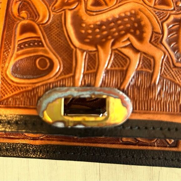 70s vintage tooled leather wallet - Picture 7 of 7